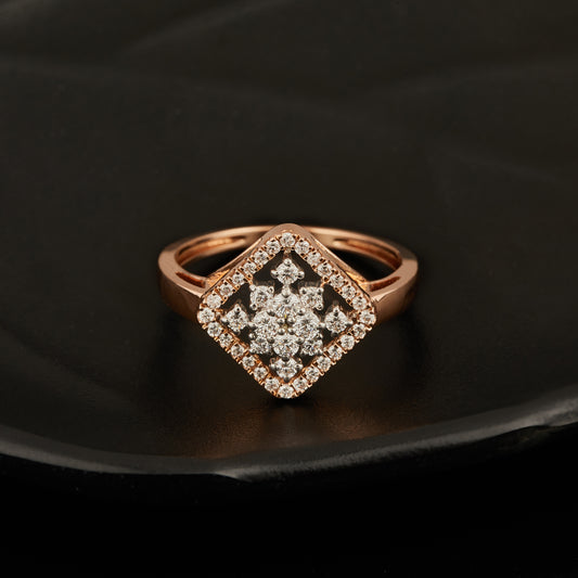 18k Rose Gold Labgrown Diamond Ring.