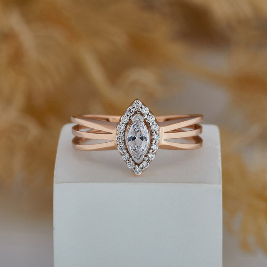 18K Rose Gold Marquise Cut Labgrown Diamond Ring.